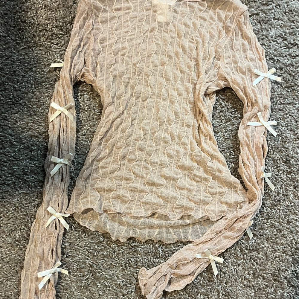 Tilly’s Pink Ruched Tie Front Blouse